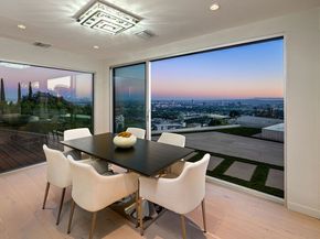8515 Hedges Way, Los Angeles CA 90069