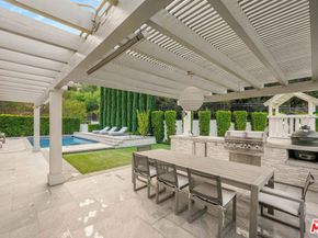 3685 Benedict Canyon Lane, Sherman Oaks CA 91423