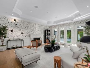 3685 Benedict Canyon Lane, Sherman Oaks CA 91423