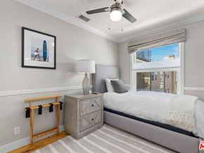 506 W Oceanfront, Newport Beach CA 92661