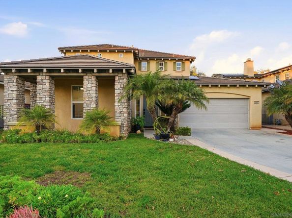 2923 Oro Blanco Cir, Escondido CA 92027