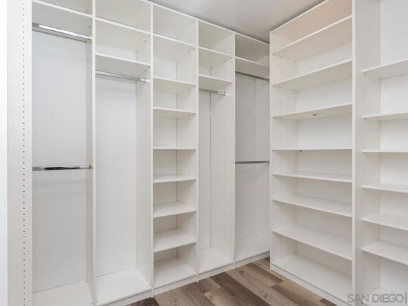 913 Johnson Ave, San Diego CA 92103