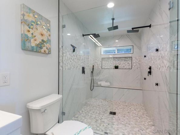 913 Johnson Ave, San Diego CA 92103