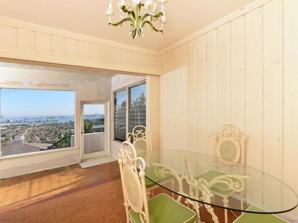 1925 Willow, San Diego CA 92106