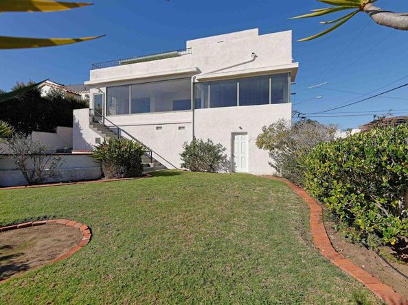 1925 Willow, San Diego CA 92106