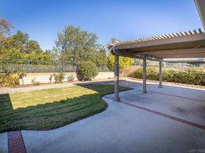 622 Creekside Ave, Oceanside CA 92057