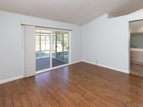 622 Creekside Ave, Oceanside CA 92057