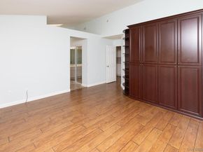 622 Creekside Ave, Oceanside CA 92057