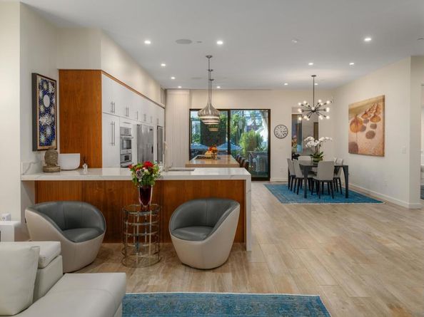 1224 Virginia Way, La Jolla CA 92037