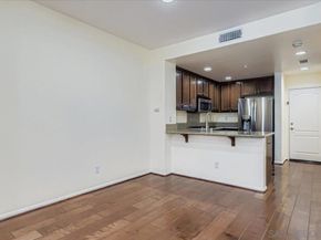 17019 Camino Marcilla 5, San Diego CA 92127