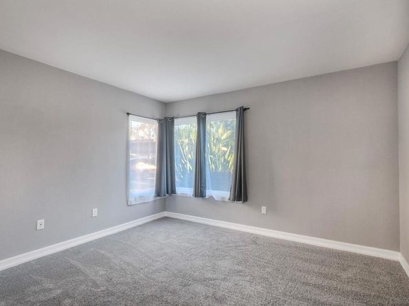 15387 Maturin Dr 226, San Diego CA 92127