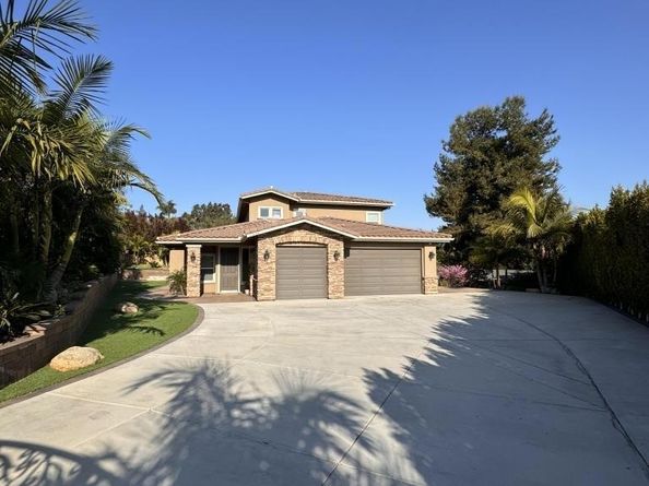 1838 El Jardin Ct, El Cajon CA 92020