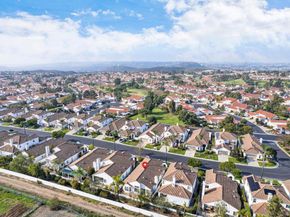 6055 Dassia Way, Oceanside CA 92056