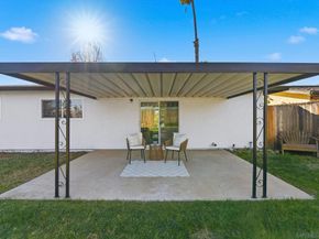 650 Olinda St, Escondido CA 92027