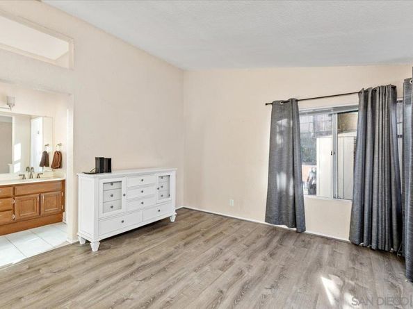 8465 Hovenweep Ct, San Diego CA 92129