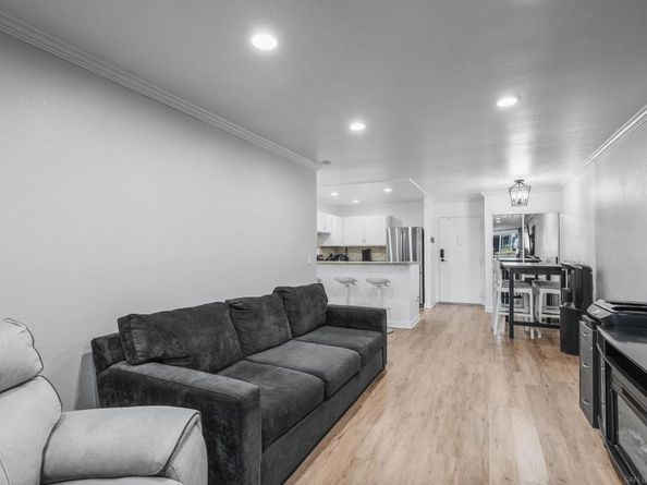 6275 Rancho Mission 105, Mission Valley CA 92108