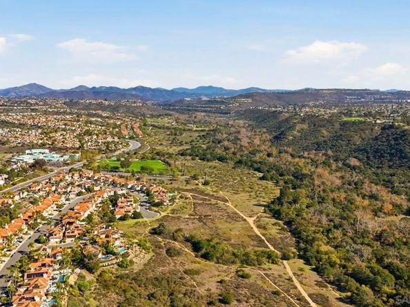 7665 Salix Place, San Diego CA 92129