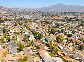 8823 Kelburn Ave, Spring Valley CA 91977