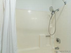 7087 Camino Degrazia 141, San Diego CA 92111