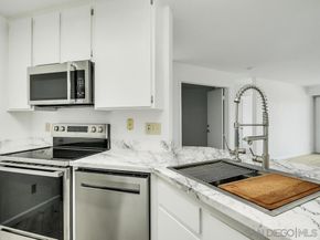 7087 Camino Degrazia 141, San Diego CA 92111