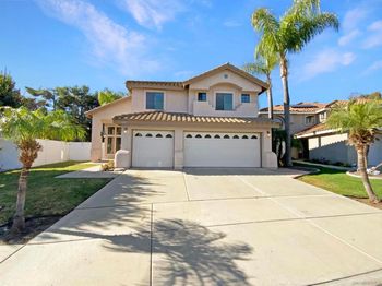 1227 Calle Ultimo