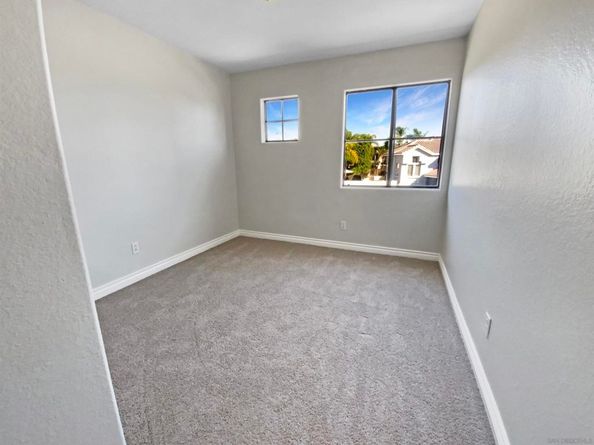 1227 Calle Ultimo, Oceanside CA 92056
