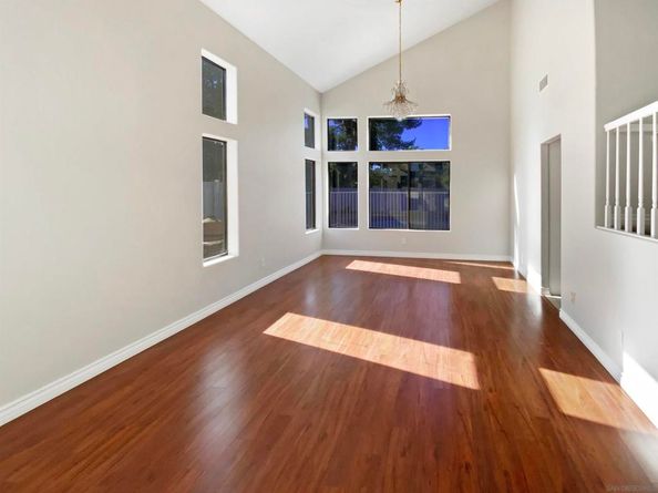 1227 Calle Ultimo, Oceanside CA 92056