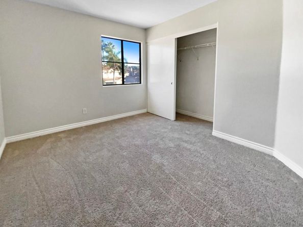 1227 Calle Ultimo, Oceanside CA 92056