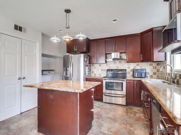 8233 Warmwood Ave, Spring Valley CA 91977