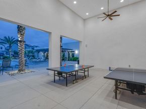 5384 Aurora Summit Trl, San Diego CA 92130