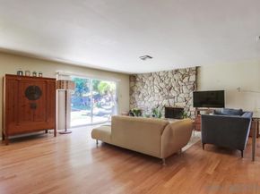 10020 Bonnie Vista Dr., La Mesa CA 91941