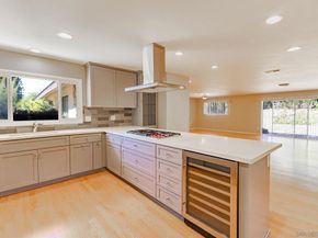 10020 Bonnie Vista Dr., La Mesa CA 91941