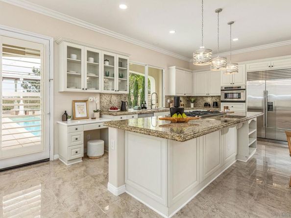 5582 Valerio Trl, San Diego CA 92130