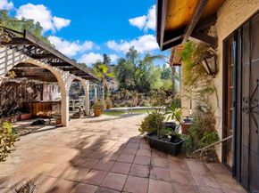 1876 Vista Way, El Cajon CA 92019