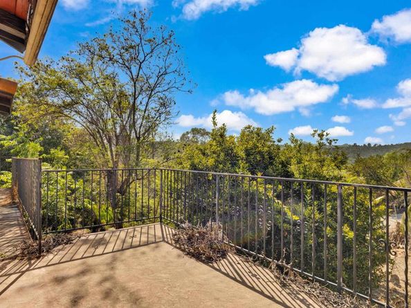 1876 Vista Way, El Cajon CA 92019