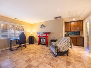 273 Oak Valley Ln, Escondido CA 92027