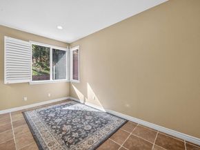 273 Oak Valley Ln, Escondido CA 92027