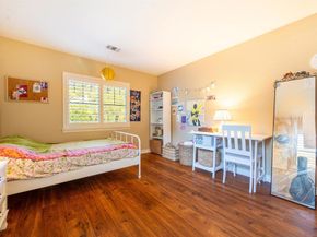 273 Oak Valley Ln, Escondido CA 92027