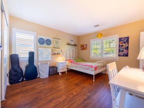 273 Oak Valley Ln, Escondido CA 92027