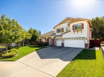 273 Oak Valley Ln