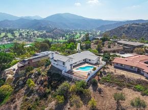 620 Singing Vista Ct, El Cajon CA 92019