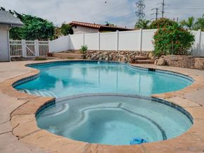 620 Singing Vista Ct, El Cajon CA 92019