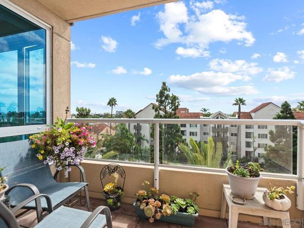 3890 Nobel 506, La Jolla CA 92122