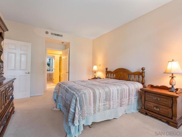 3890 Nobel Dr 302, San Diego CA 92122