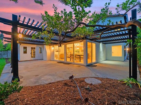 7212 Columbine Dr, Carlsbad CA 92011