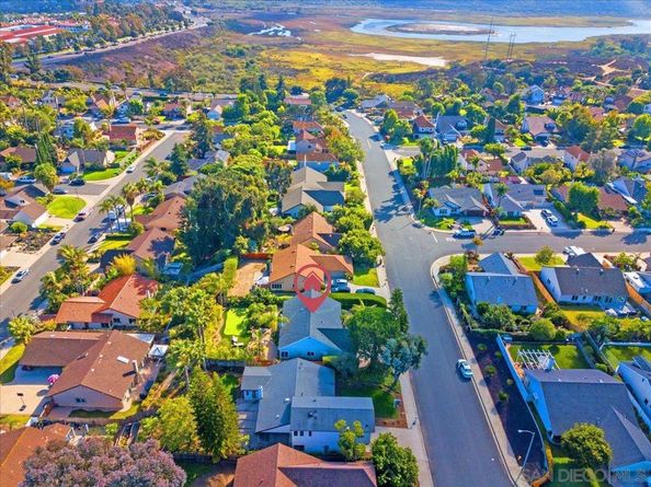 7212 Columbine Dr, Carlsbad CA 92011