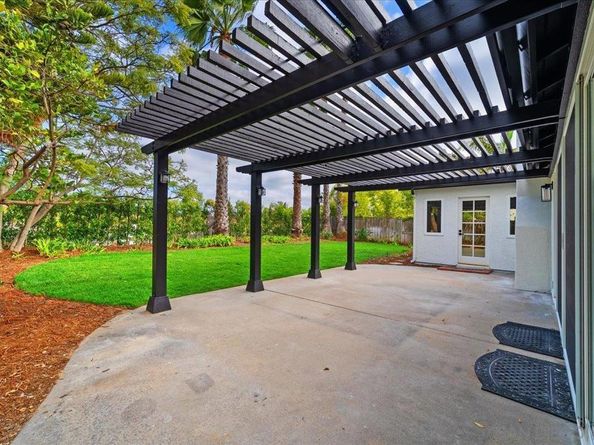 7212 Columbine Dr, Carlsbad CA 92011