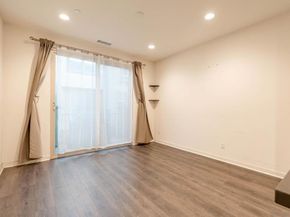 320 Waverunner Ct, Santee CA 92071