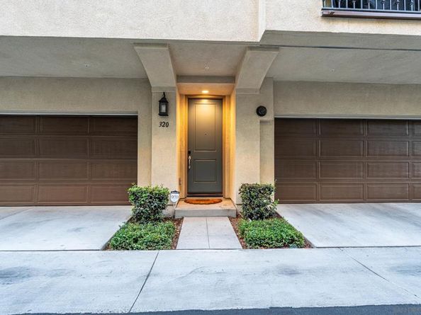 320 Waverunner Ct, Santee CA 92071