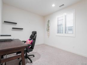 320 Waverunner Ct, Santee CA 92071